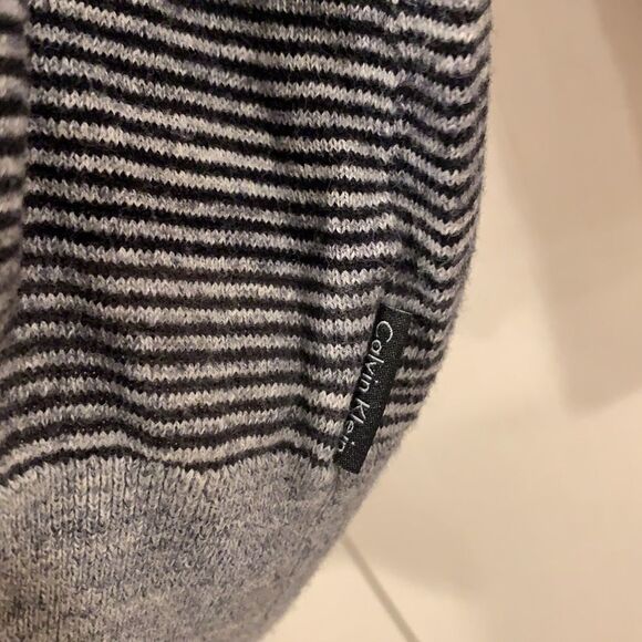 CK hoodie - Picture 5 of 7